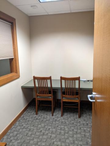 Small Study Room Photo